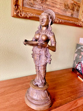 Hinduistische Göttin, Frau