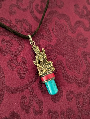 Grüne tara amulett aus nepal - aus,