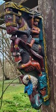 Holz Wandkonsole Vir Yali aus
