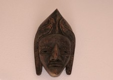 sehr alte Holzmaske aus Nepal