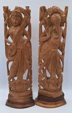 2  Handgeschnitze Hindu